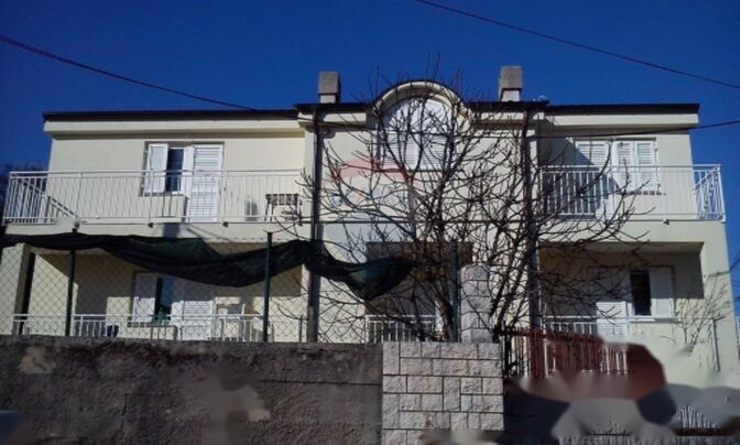 Семейный дом Побри, Опатия