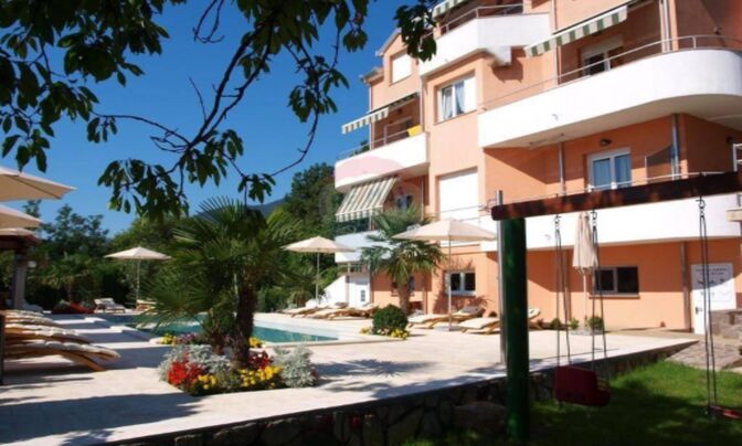 Семейный дом в Оприче