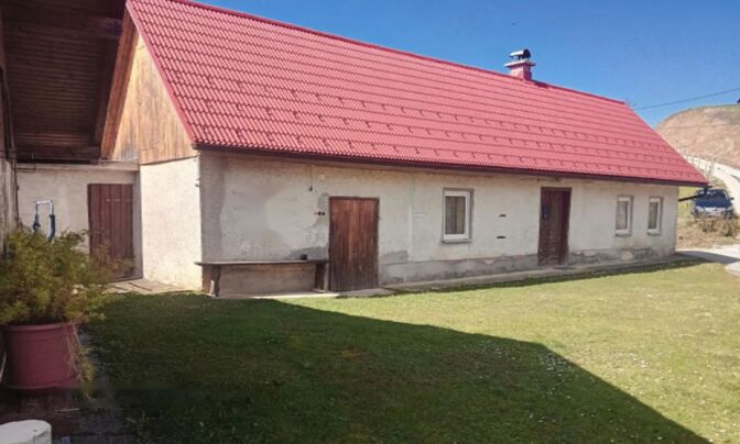 Дом на вершине холма