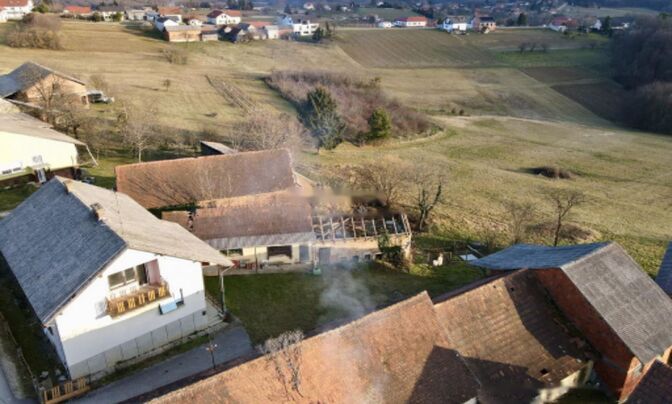 Дом, Моравске-Топлице