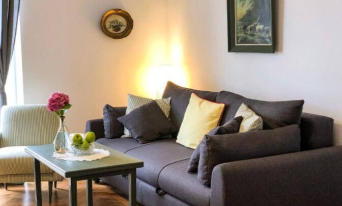 Четырехкомнатная квартира, Центр