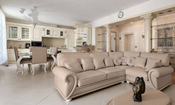 Трёхкомнатная квартира Центр