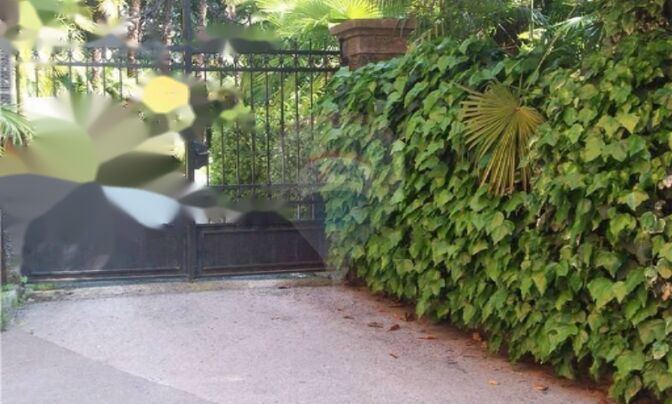 Трёхкомнатная квартира в центре