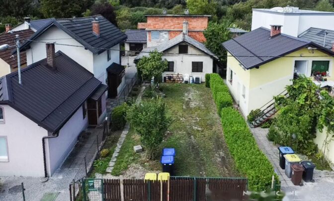 Дом, Трново