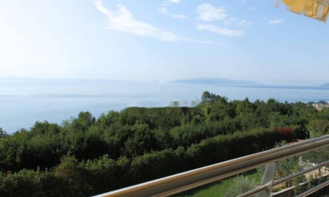 Четырехкомнатная квартира, Волоско