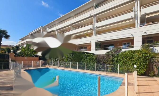 Apartment Cannes République