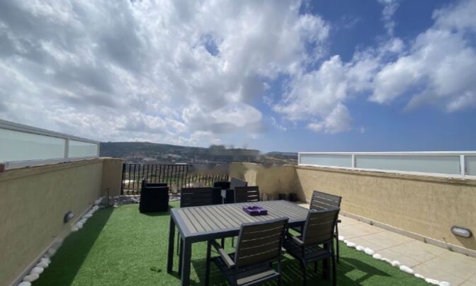 North Manikata Residence