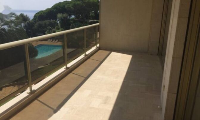 Apartment Croix des Gardes