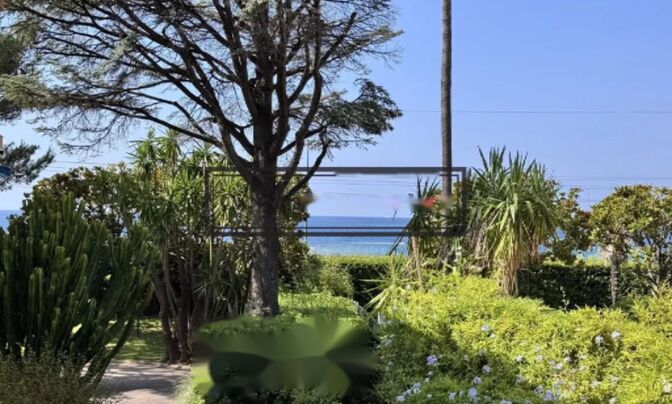 Apartment Croix des Gardes