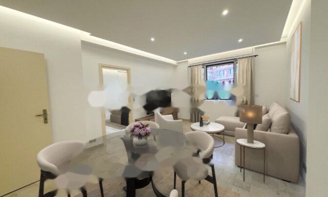 Apartment Monaco, Port