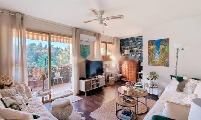 Apartment Croix des Gardes