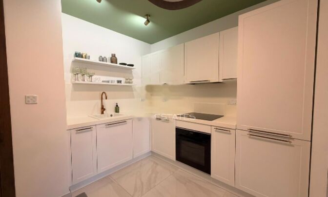 St. Paul's Bay Retreat