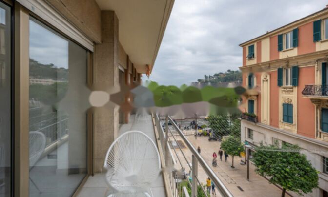 Apartment Monaco, Port