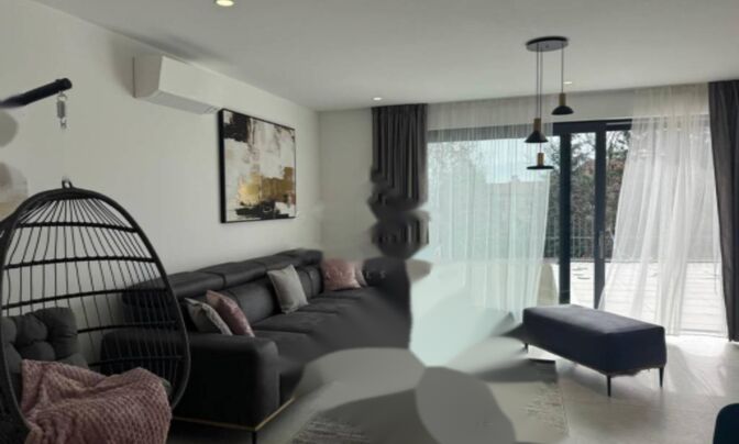 Четырехкомнатная квартира Побрии