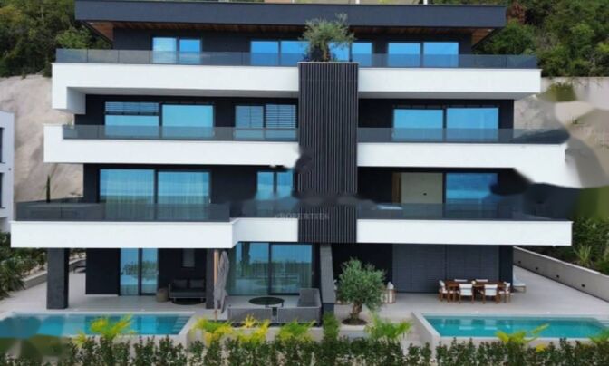 Четырехкомнатная квартира в центре Опатии