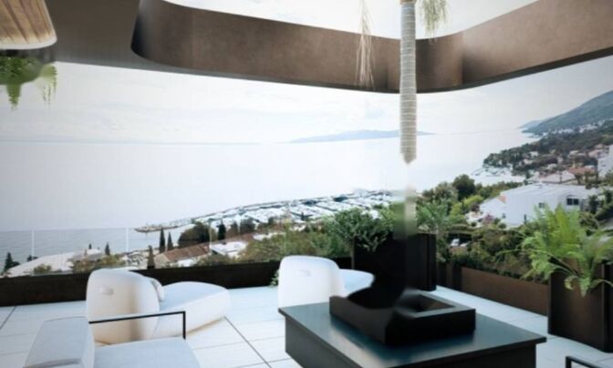 Четырехкомнатная квартира в центре