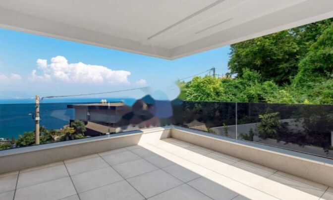 Трёхкомнатная квартира Центр