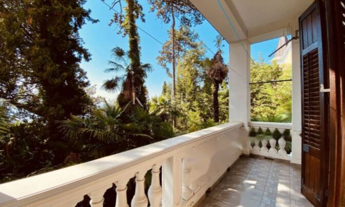 Четырехкомнатная квартира в Центре Опатии