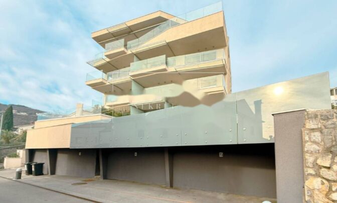 Трехкомнатная квартира Центр