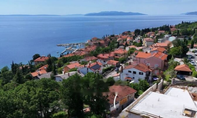 Четырехкомнатная квартира Волоще