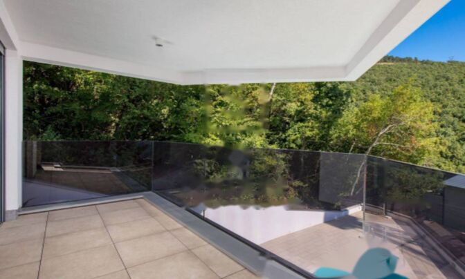 Трёхкомнатная квартира в центре