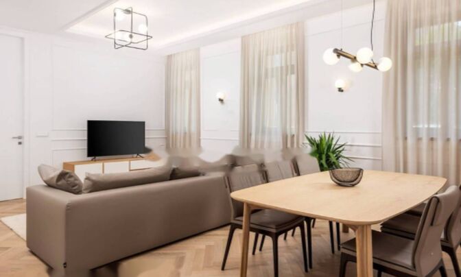 Трехкомнатная квартира центр