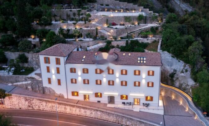 Четырехкомнатная квартира Волоско