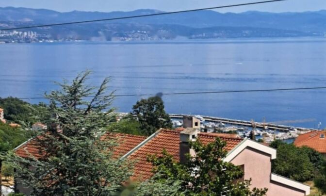 Трёхкомнатная квартира Ичичи