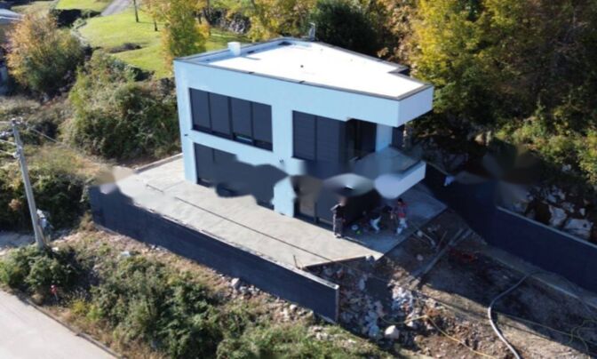 Семейный дом Поляне, Опатия