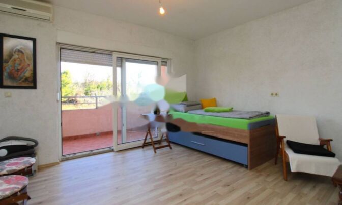 Однокомнатная квартира Побри