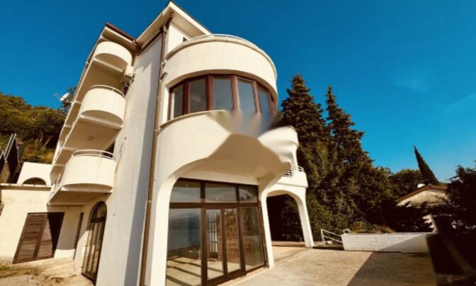 Двухкомнатная квартира Пунта Колова