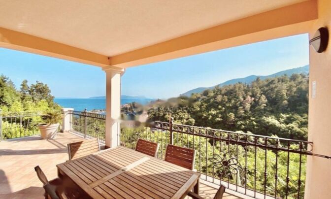 Четырехкомнатная квартира Ичичи