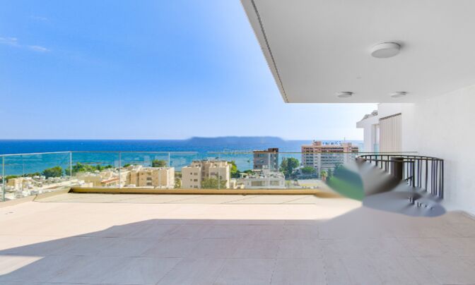 3 Bedroom Penthouse for Sale in Agios Tychonas, Limassol