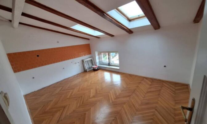 Четырехкомнатная квартира Центр