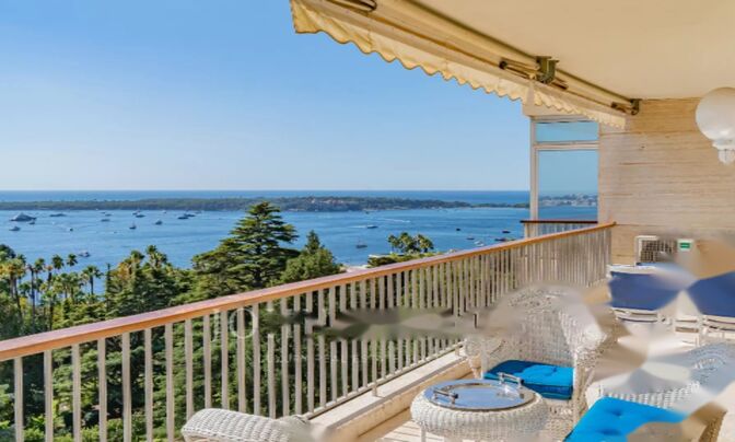 Apartment Cannes California