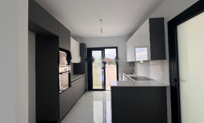 2 Bedroom Apartment For Sale in City Center, Limassol