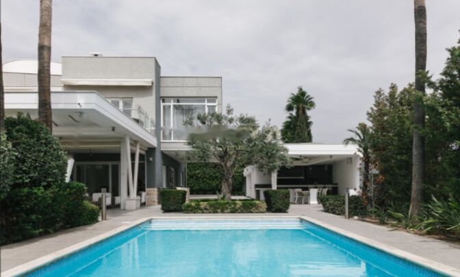 6 Bedroom Villa For Sale in Pyrgos,Limassol