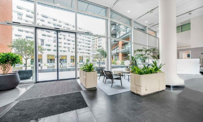 Hepworth Court, Grosvenor Waterside, 30 Gatliff Road