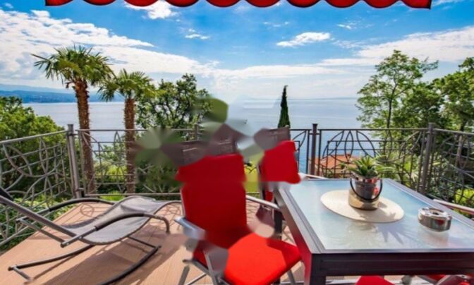 Четырехкомнатная квартира Центр