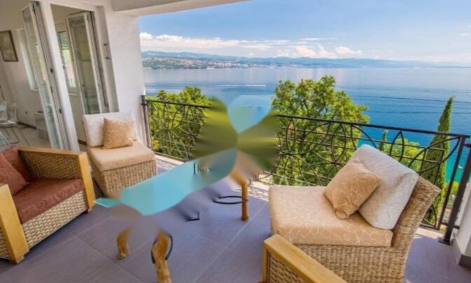 Четырехкомнатная квартира в центре Опатии