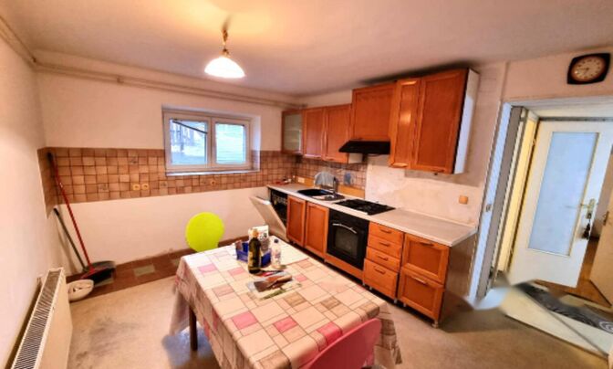 Трёхкомнатная Квартира Негошева