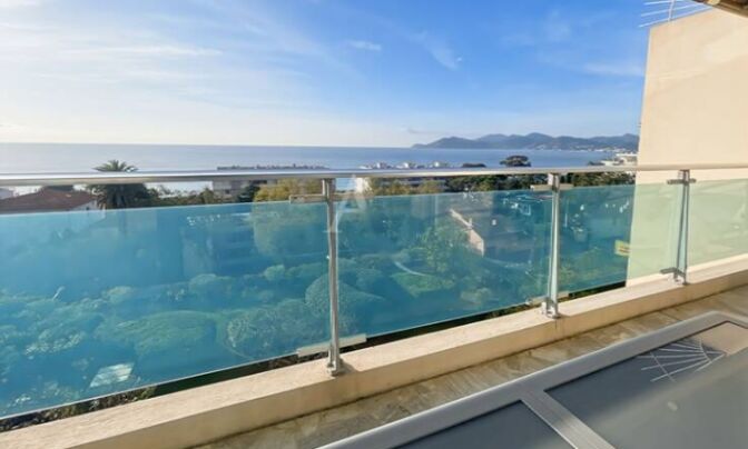 Apartment Croix des Gardes