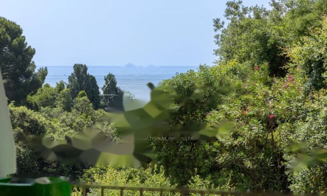 Apartment Cannes California