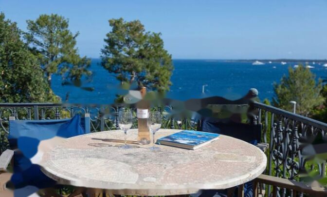 Apartment Cannes California