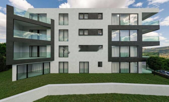 Трехкомнатная квартира Центр