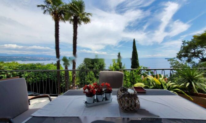 Двухкомнатная квартира в центре