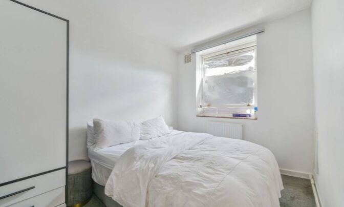 Worsopp Drive, Clapham Common South Side, Clapham