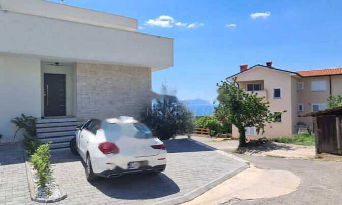 Многоквартирный дом Побри