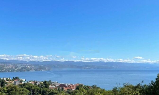 Четырехкомнатная квартира Центр Опатии