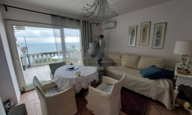 Трехкомнатная квартира в центре